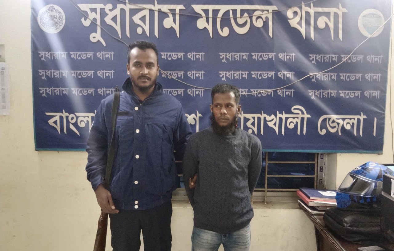 নোয়াখালীতে শিশু’সহ অপহরণকারী ব্লেট আজাদ গ্রেফতার