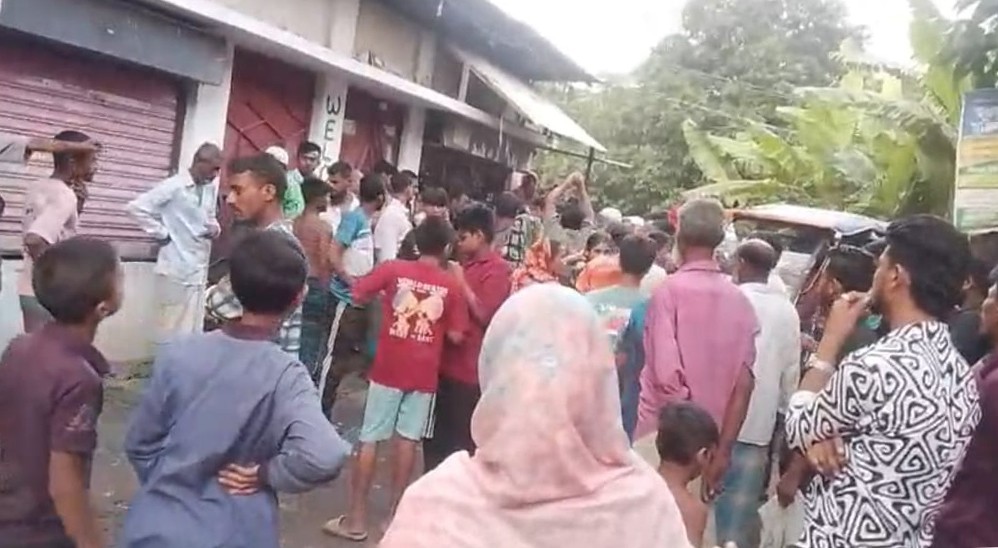 বেগমগঞ্জে বাড়িতে হামলা, নারী নির্যাতন ও স্বর্ণালংকার ছিনতাইয়ের অভিযোগ