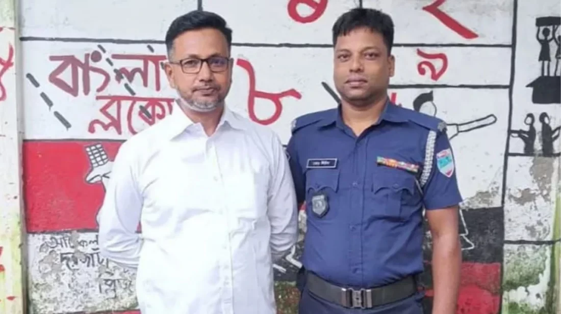 থানায় ঢুকে পুলিশকে ‘হুমকি’, জামায়াত নেতা গ্রেপ্তার