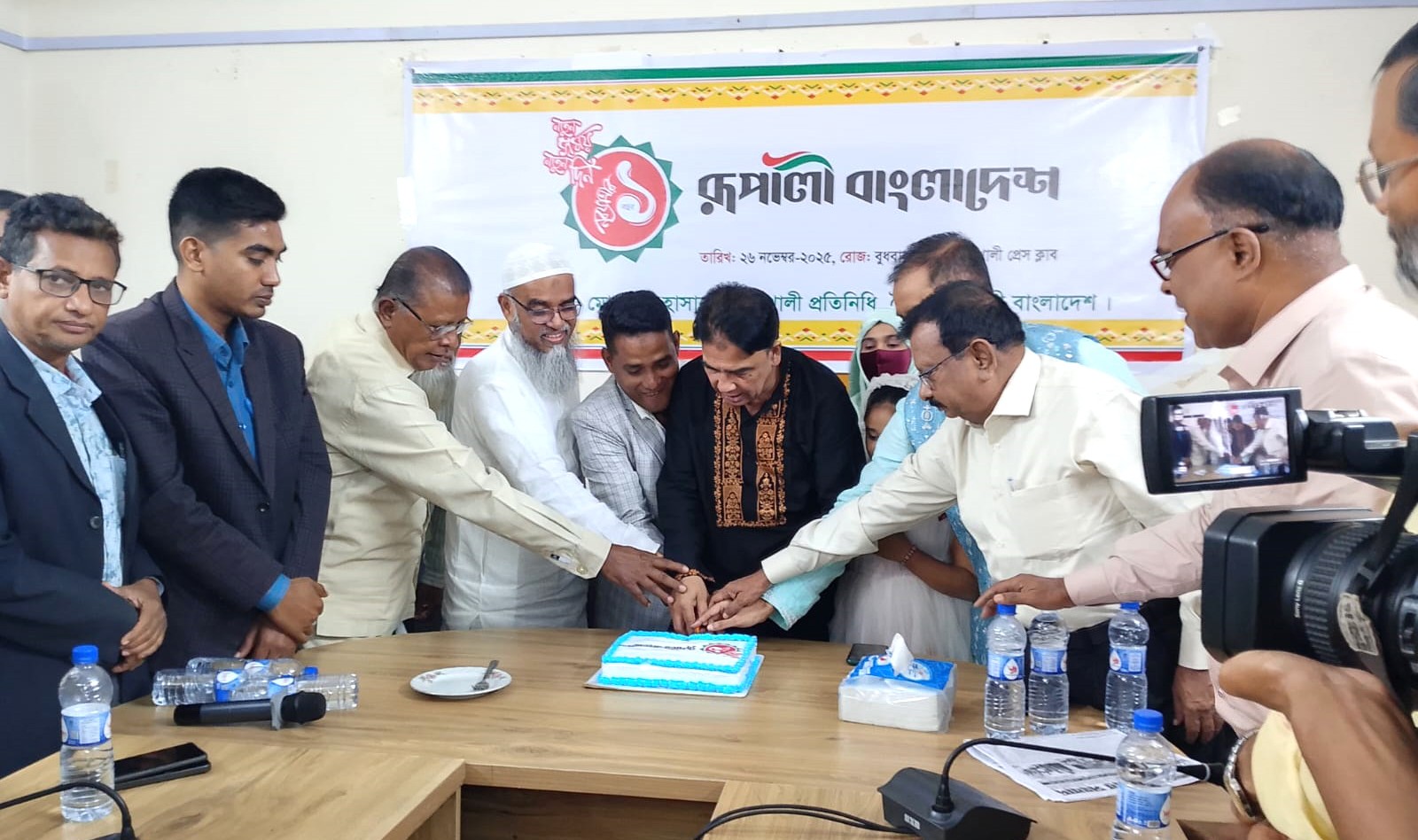 সংবাদমাধ্যমকে দুর্বৃত্তায়ন গিলে ফেলেছে: আলো