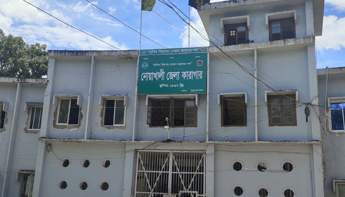 কারাগারে বসে এসএসসি পরীক্ষা দিয়েছেন রাজন