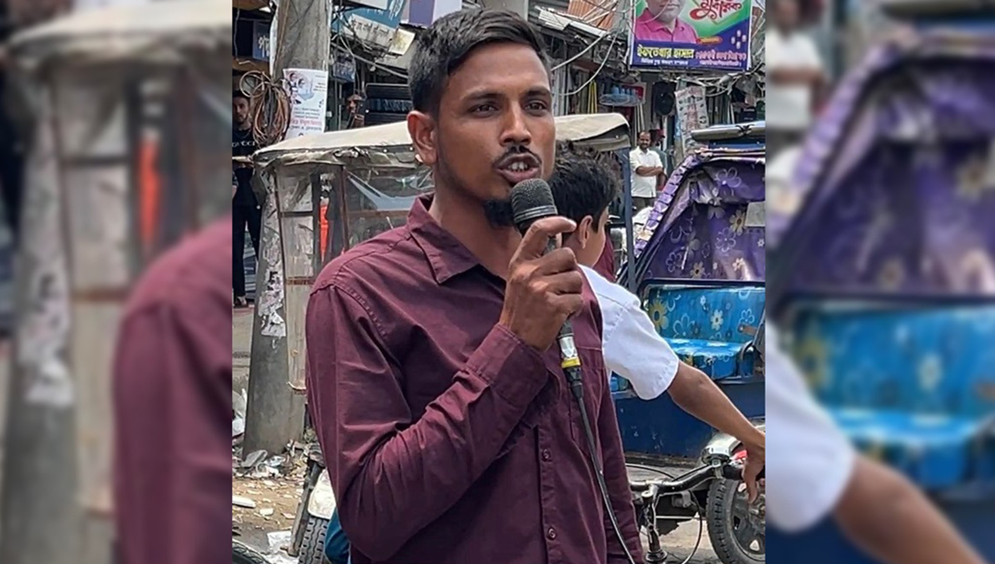 নোয়াখালীতে মাইক লাগিয়ে ‘জয় বাংলা’ স্লোগান, পুলিশ দেখে পালালো যুবক