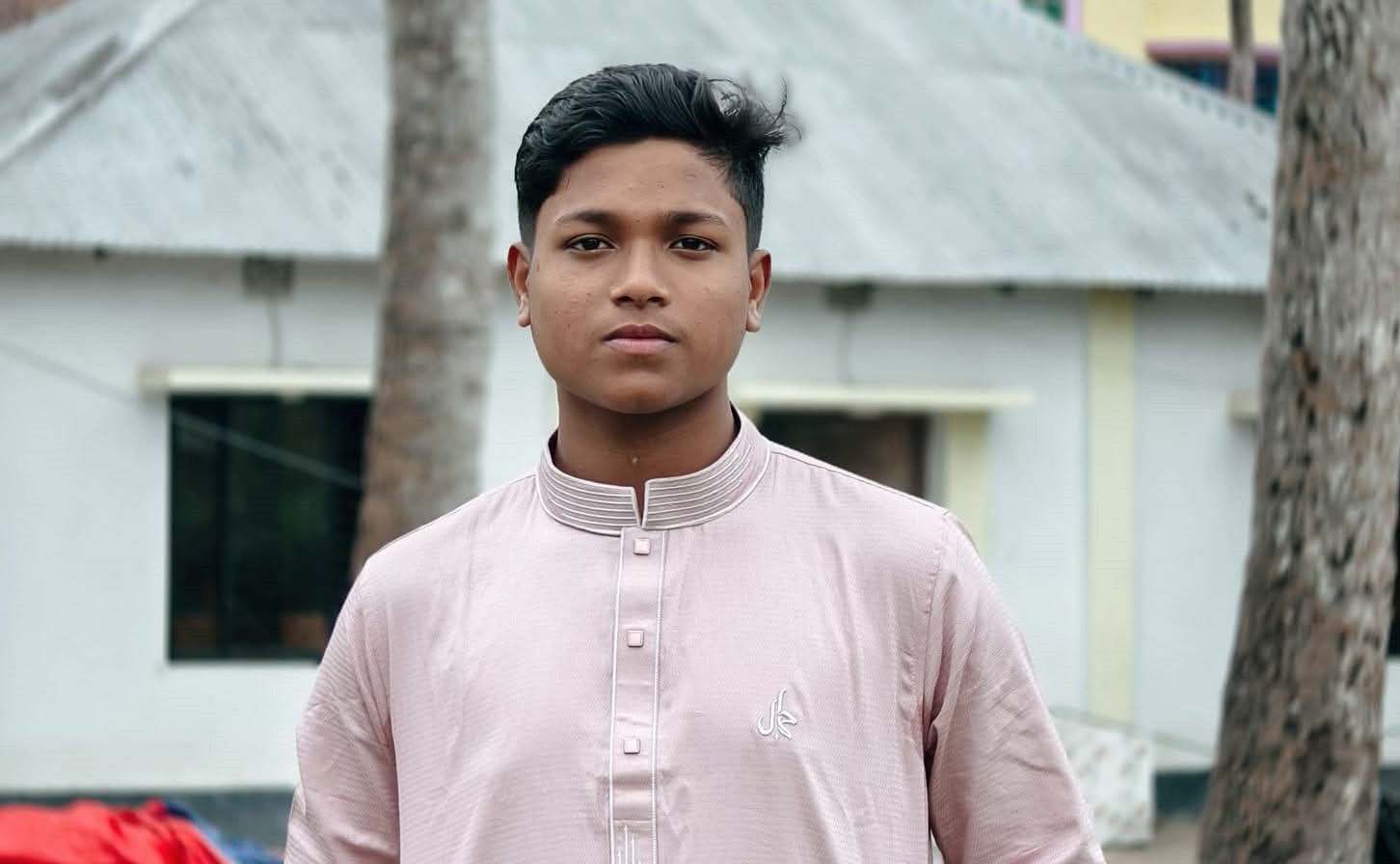 সেনবাগে মাদকের বিবাদে স্কুলছাত্রকে কুপিয়ে হত্যা, গ্রেপ্তার ১