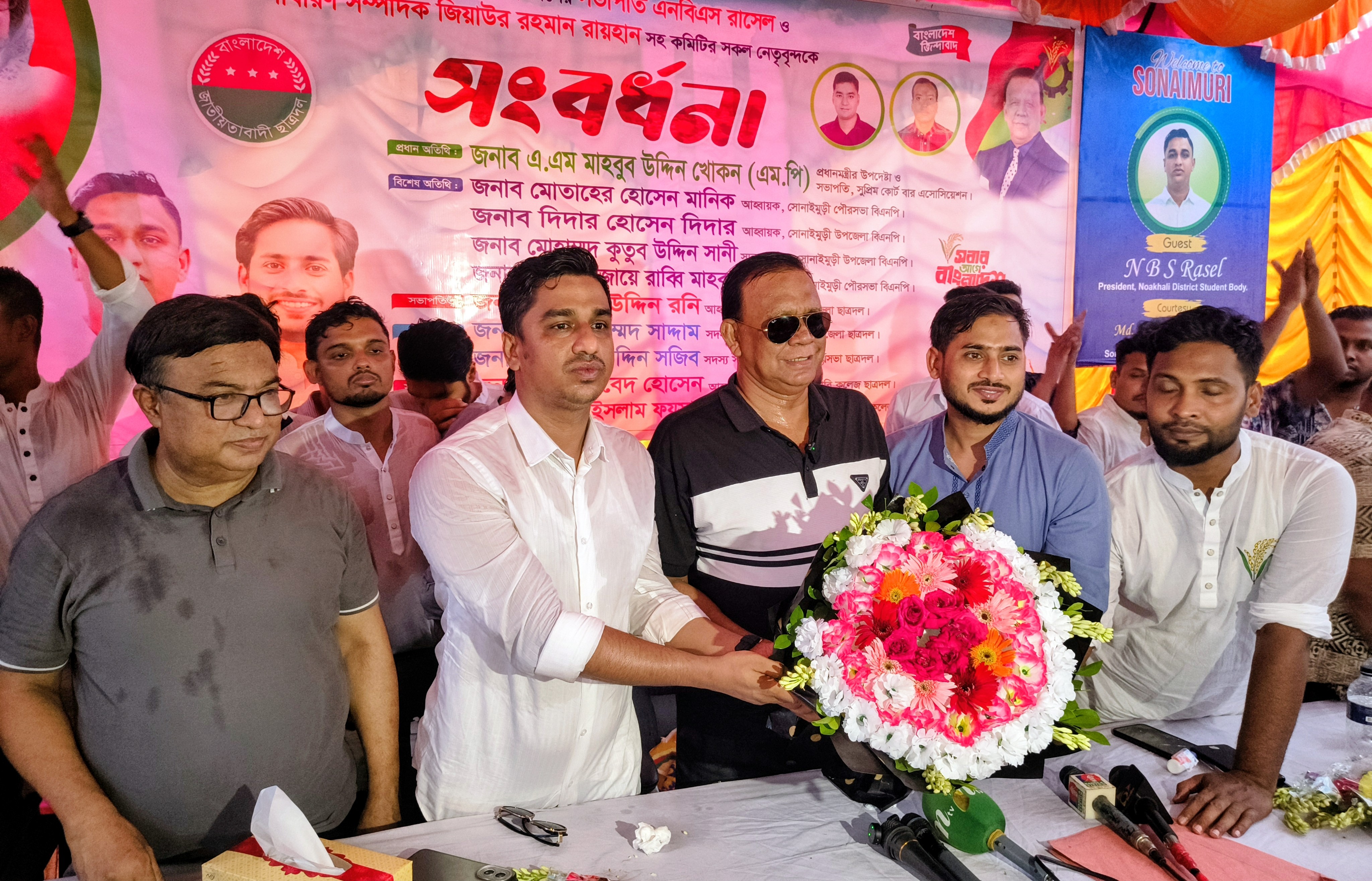 জনগণ সঙ্গে থাকলে স্বৈরাচার-গুপ্তরা সরকারের ক্ষতি করতে পারবে না: মাহবুব উদ্দিন খোকন