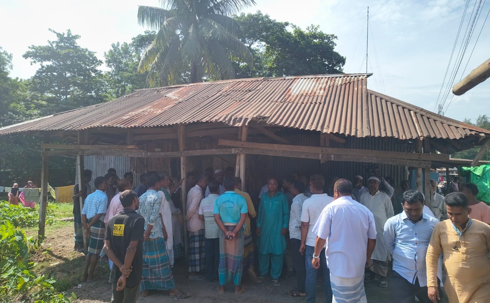 সুবর্ণচরে আ'লীগের প্রভাবে জমি দখল করে বিএনপিতে অনুপ্রবেশের চেষ্টা